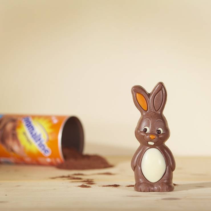 Ovo easter bunny si schiude dalla lattina